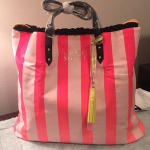 VICTORIAS SECRET BAG